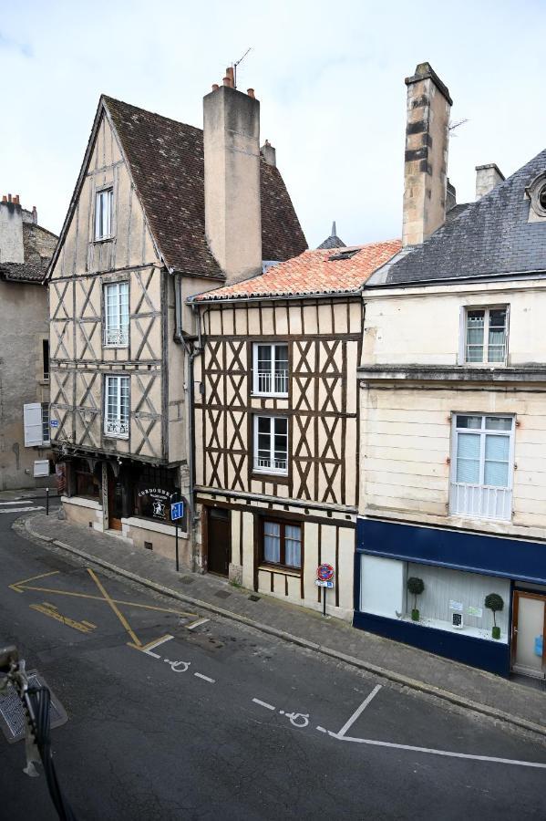 Maison Avec Spa Dans L'Hyper Centre De Poitiers Luaran gambar